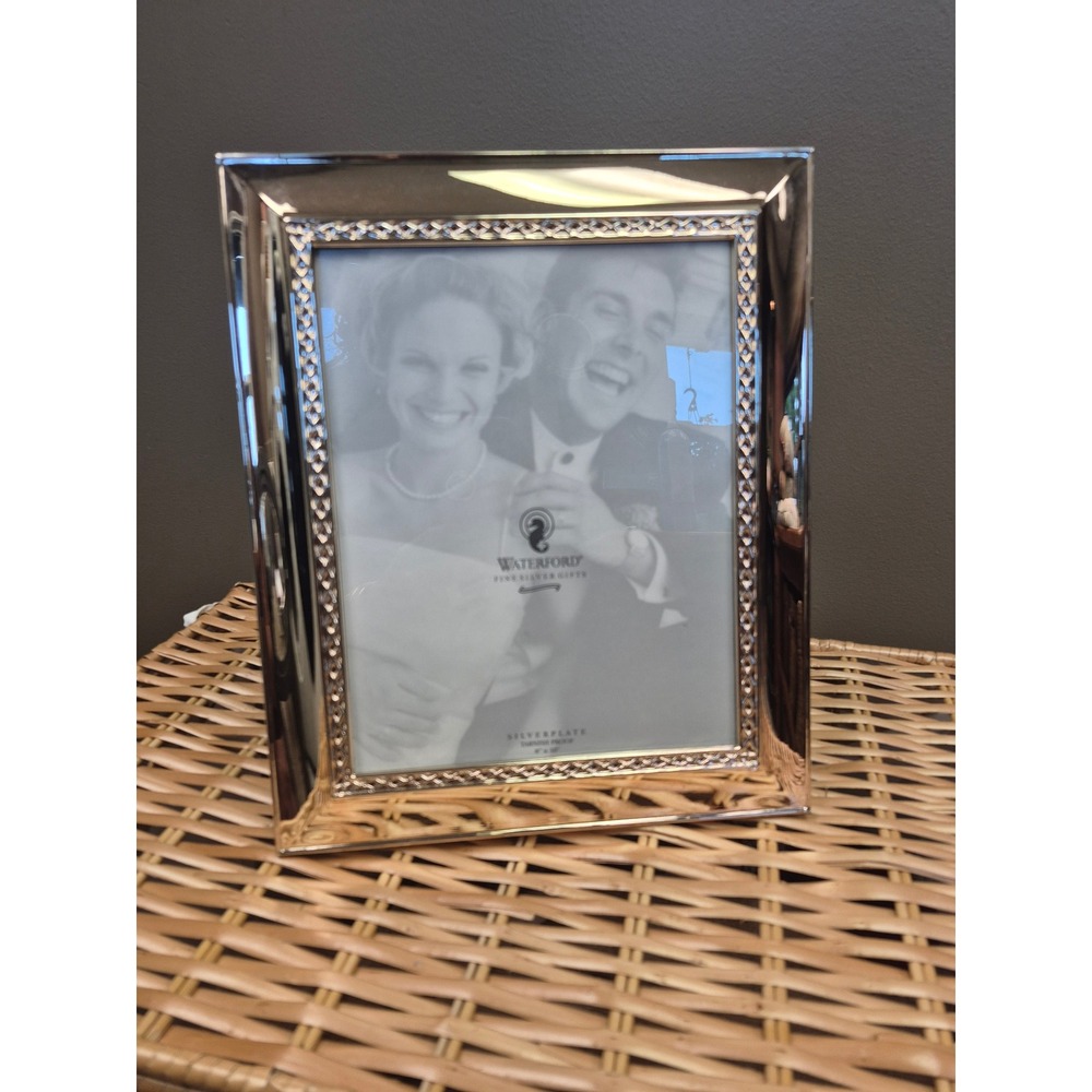 Waterford Silverplate 8x10 Picture Frame Powerscourt W1080 Tarnish Proof Boxed